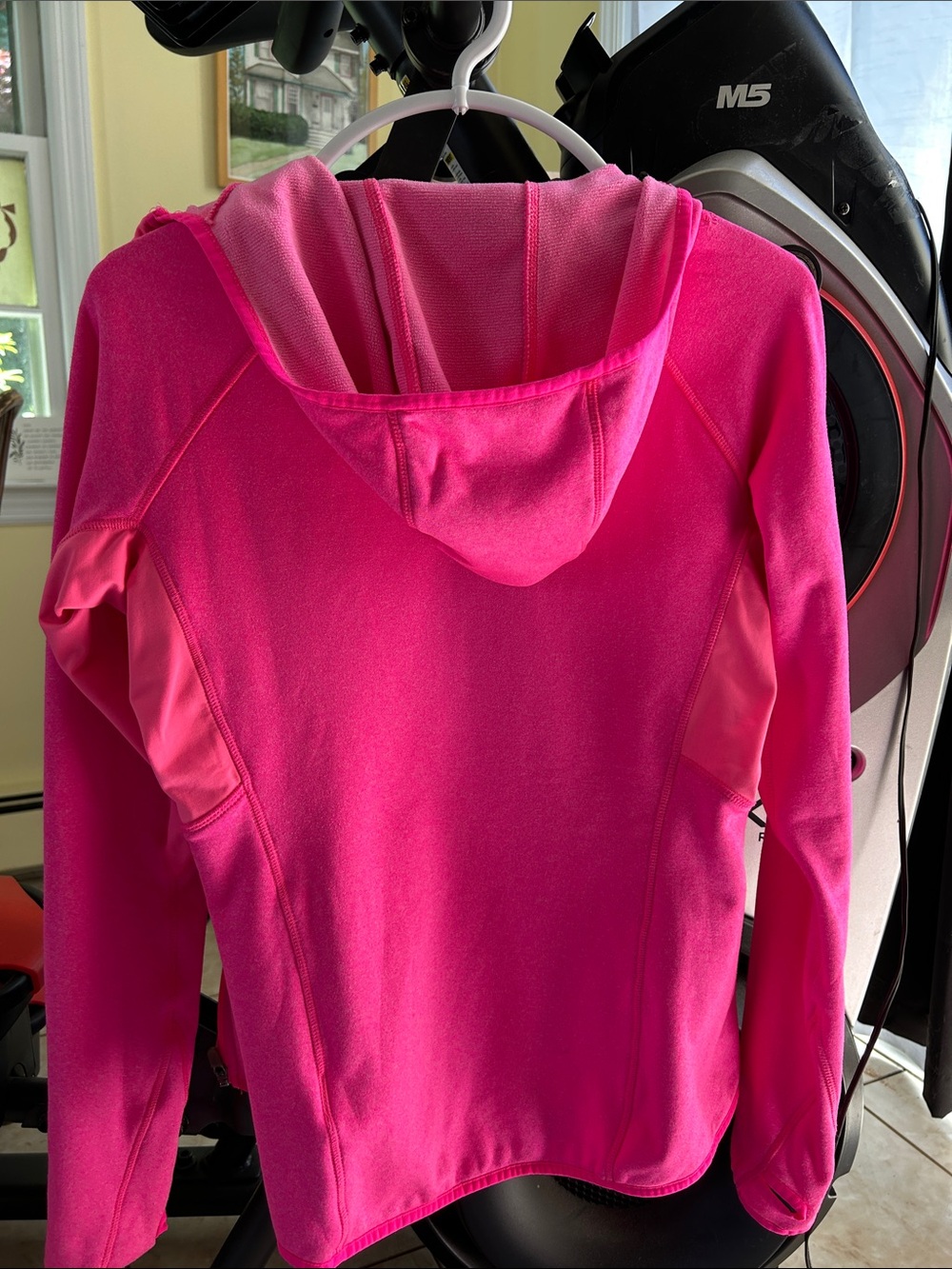 H&M Bright Pink Hooded Zip-Up Fleece Jacket - Picture 4 of 4